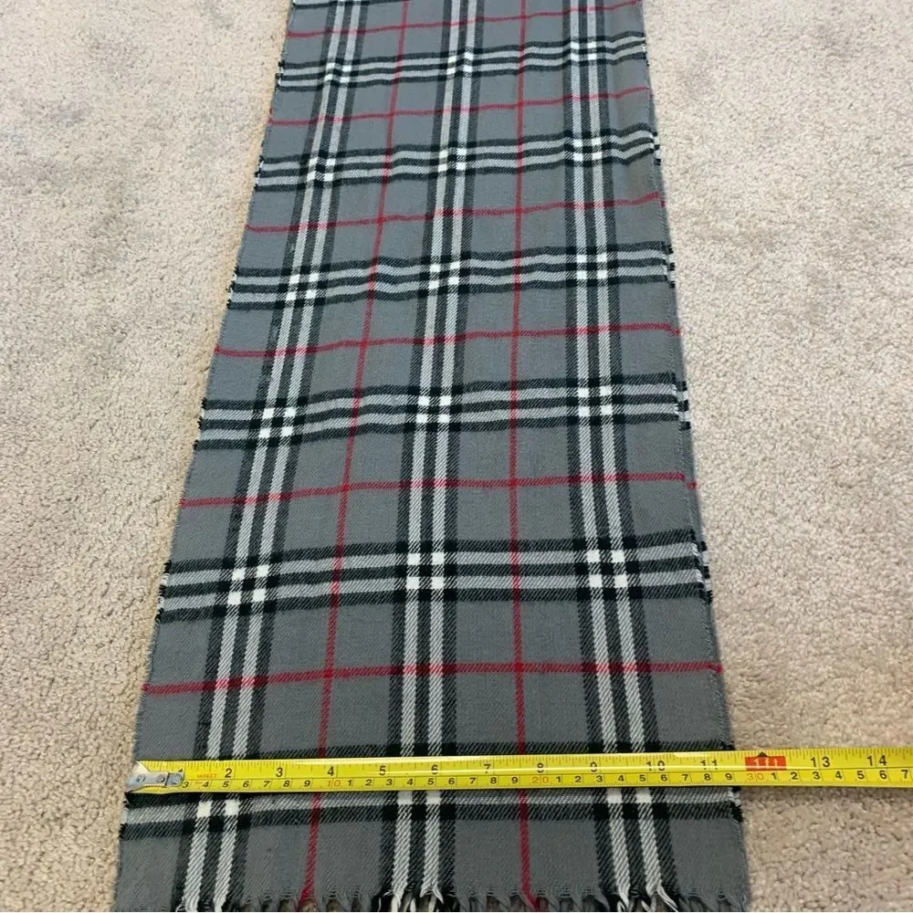 BURBERRY Authentic gray black red white plaid check Nova print cashmere scarf🔥